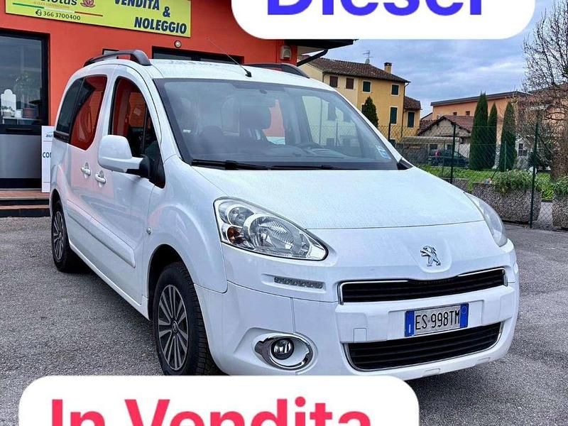 Usata Peugeot TePee Active 92 CV (67 kW) 2013 Bianco Station wagon