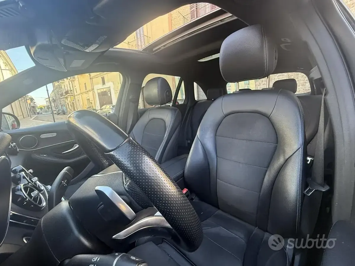 Usata Mercedes GLC220 Premium 194 CV (142 kW) 2018 Nero SUV