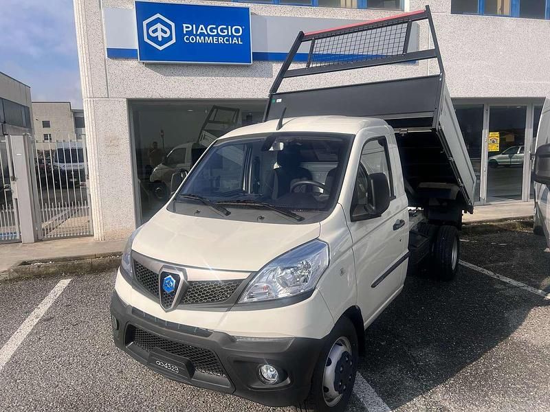 Nuova Piaggio Porter 102 CV (75 kW) 2025 Bianco
