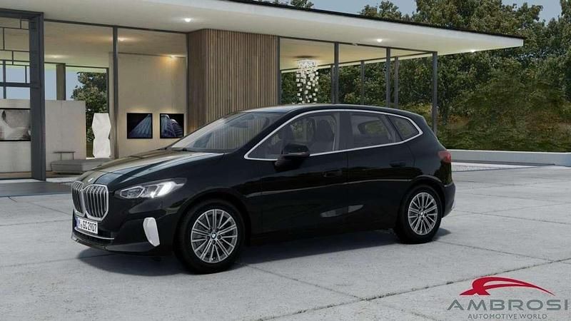 Nuova BMW 218 Active Tourer Luxury Line 150 CV (110 kW) 2025 Nero Monovolume