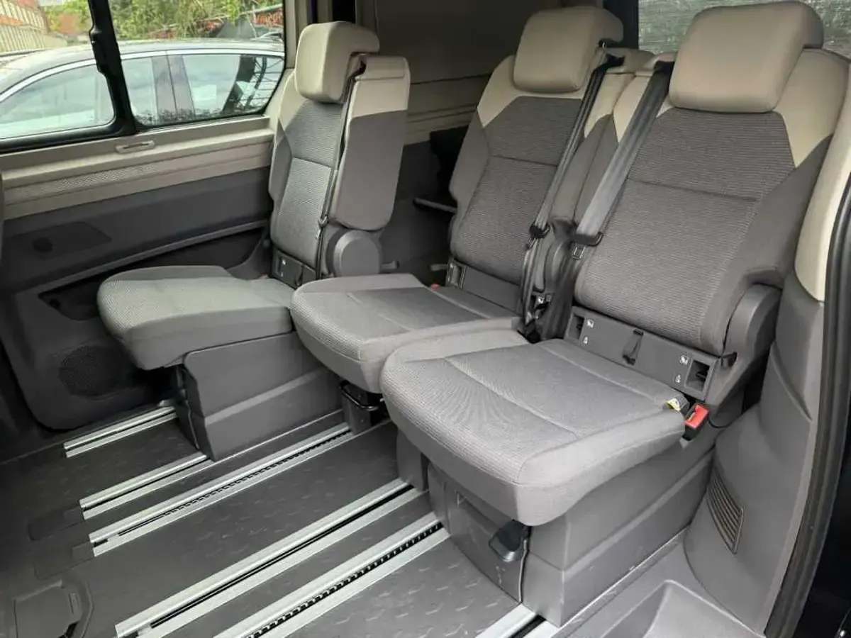Usata VW California Beach 150 CV (110 kW) 2024 Blu/azzurro Furgone