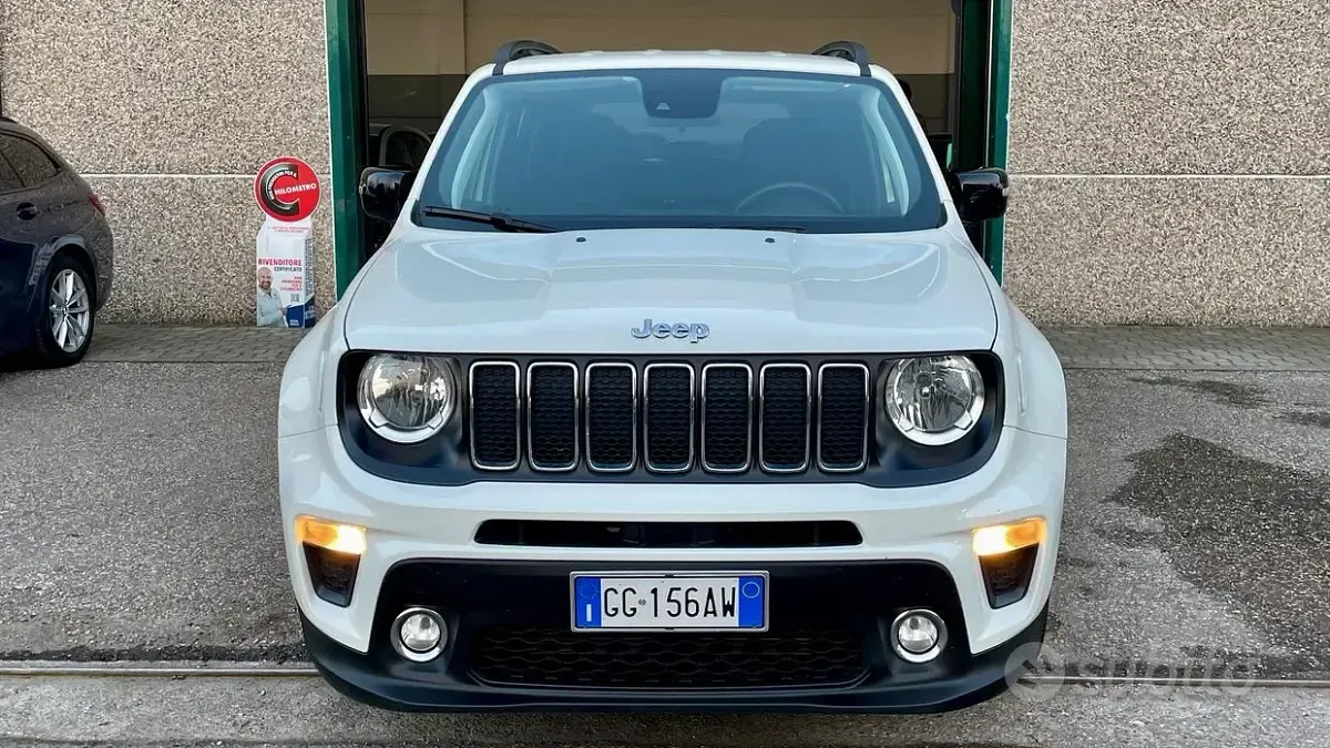 Usata Jeep Renegade Longitude 131 CV (96 kW) 2021 Bianco SUV