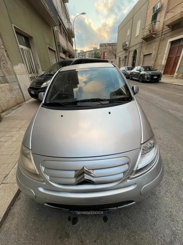 Usata Citroën C3 61 CV (44 kW) 2010 Argento Utilitaria