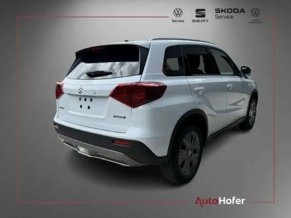 Nuova Suzuki Vitara Comfort 110 CV (80 kW) 2026 Bianco SUV