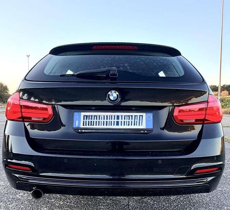 Usata BMW 318 Sport Line 150 CV (110 kW) 2015 Station wagon