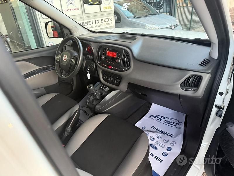Usata Fiat Doblò 120 CV (88 kW) 2018 Bianco Monovolume