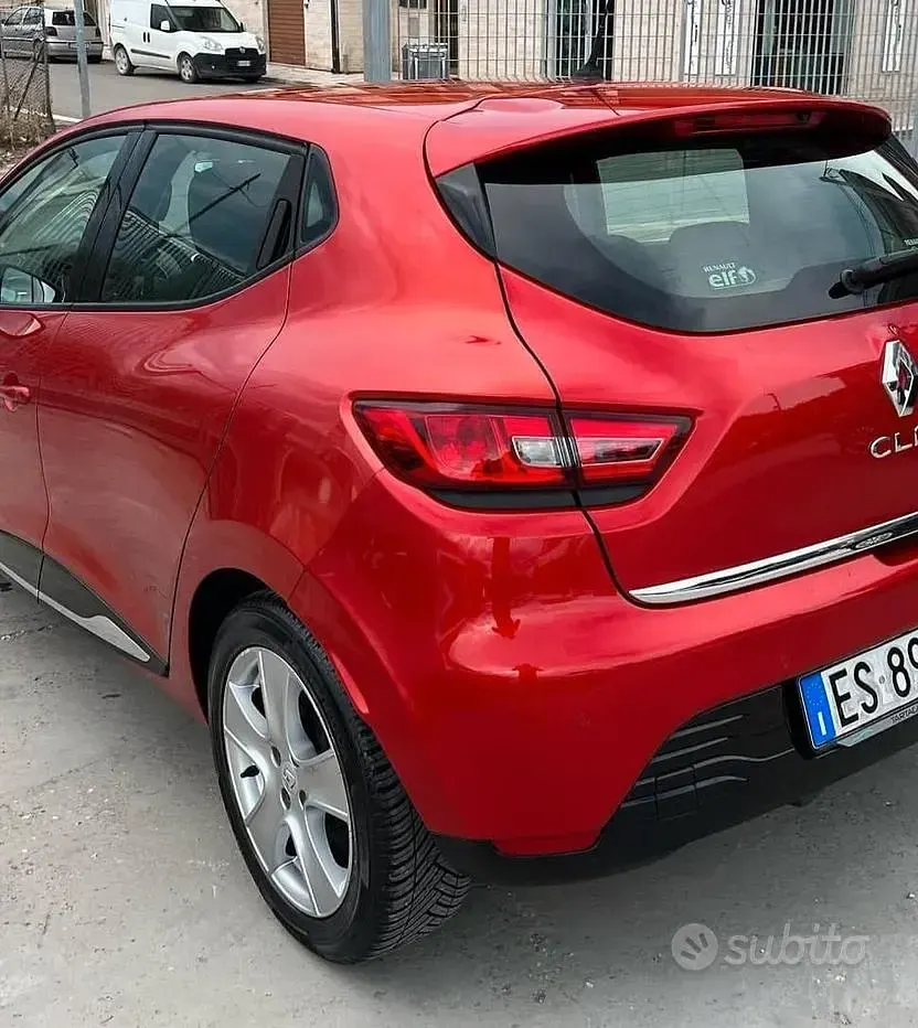Usata Renault Clio IV 75 CV (55 kW) 2013 Rosso Berlina