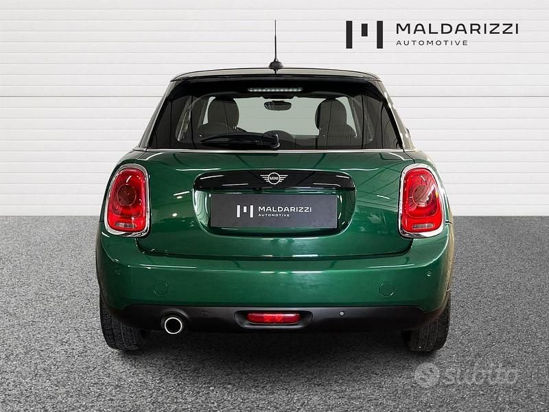 Usata Mini Cooper 136 CV (100 kW) 2020 Verde Utilitaria