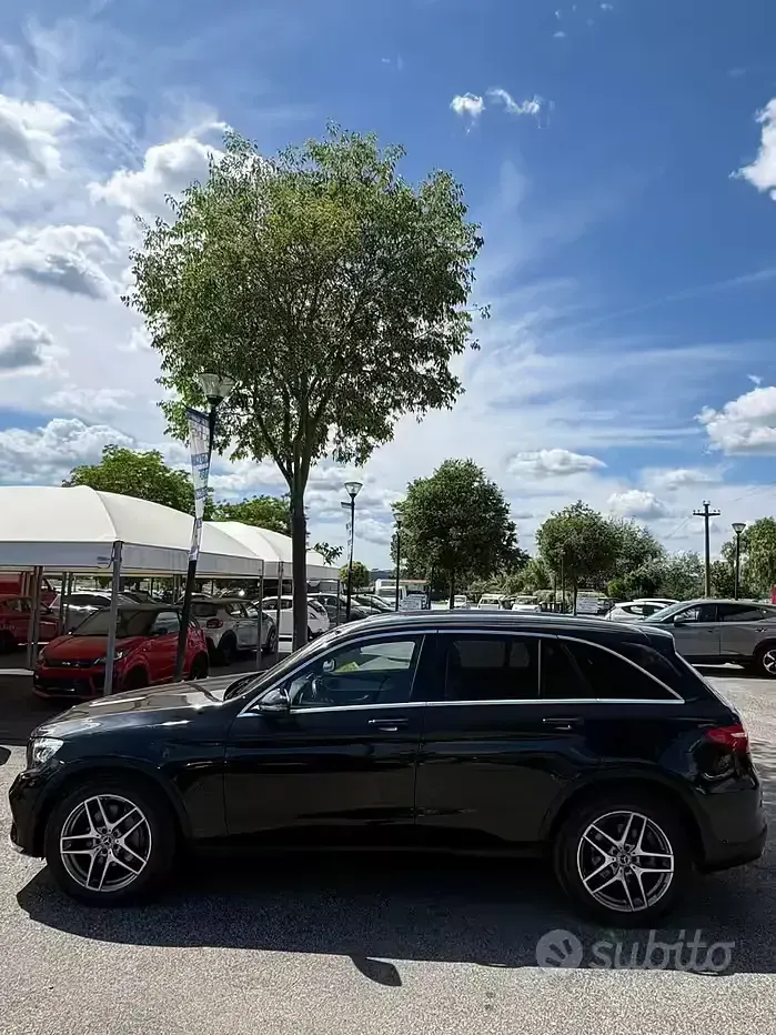 Usata Mercedes GLC250 Exclusive 204 CV (150 kW) 2017 Nero SUV