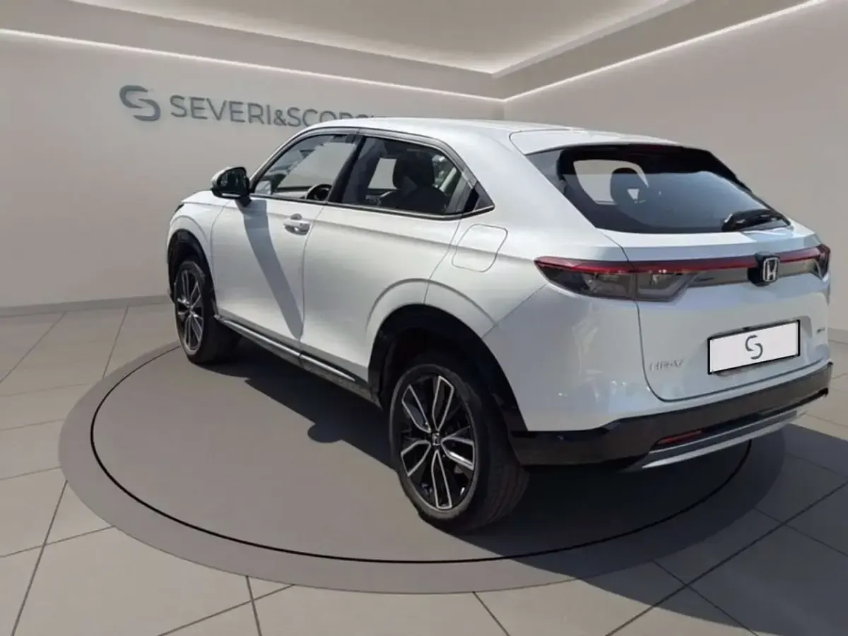 Usata Honda HR-V Advance 131 CV (96 kW) 2023 Grigio perlato SUV