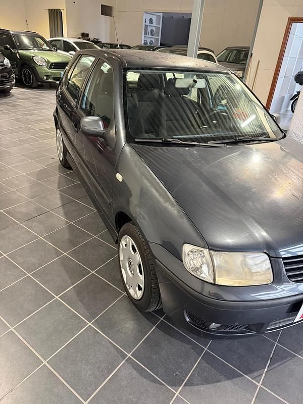 Usata VW Polo 75 CV (55 kW) 2001 Nero Berlina