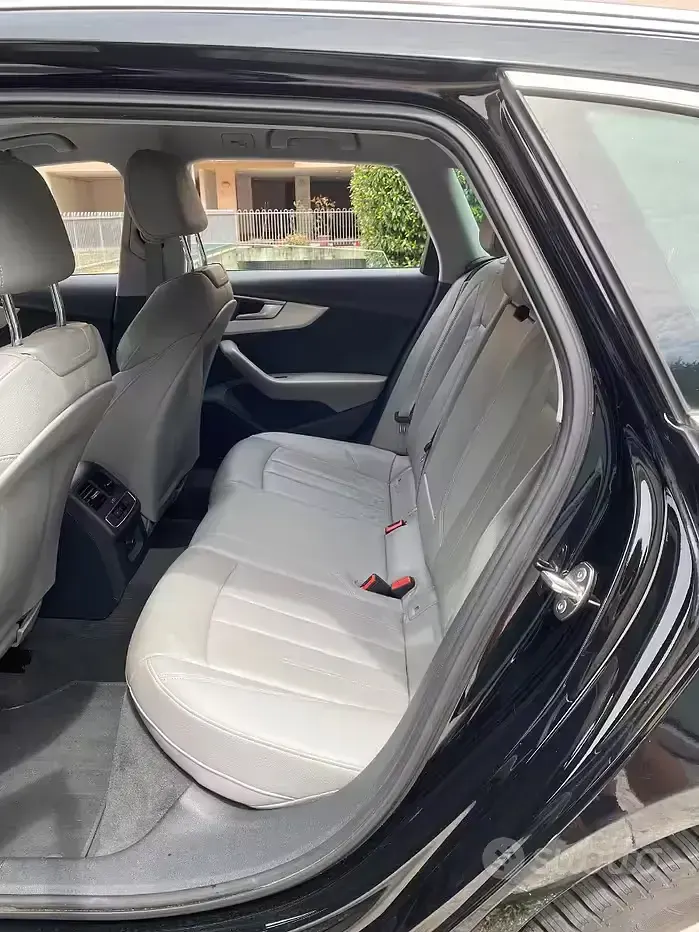 Usata Audi A4 122 CV (89 kW) 2017 Nero Station wagon