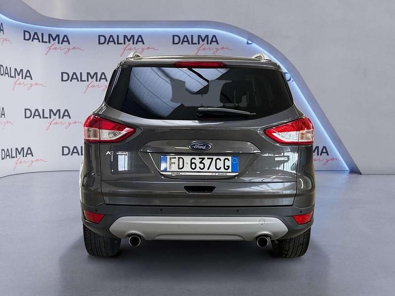 Usata Ford Kuga Titanium 120 CV (88 kW) 2016 Nero SUV