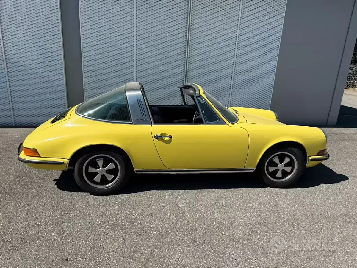Usata Porsche 901 1988 Giallo Cabrio