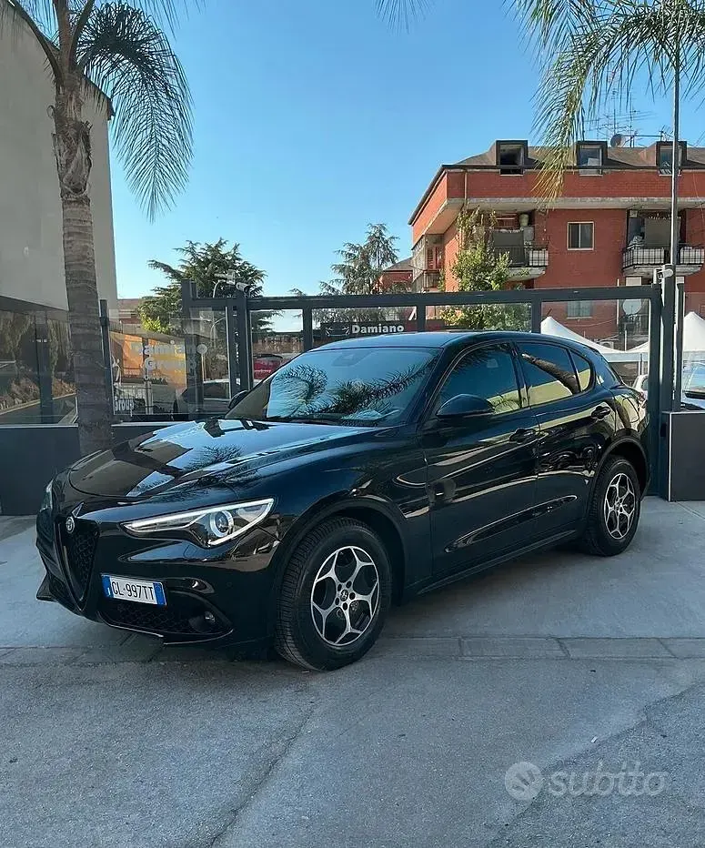 Usata Alfa Romeo Stelvio Business 160 CV (117 kW) 2022 Nero SUV