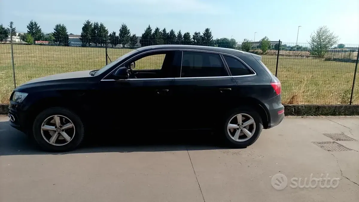 Usata Audi Q5 239 CV (175 kW) 2012 Nero SUV