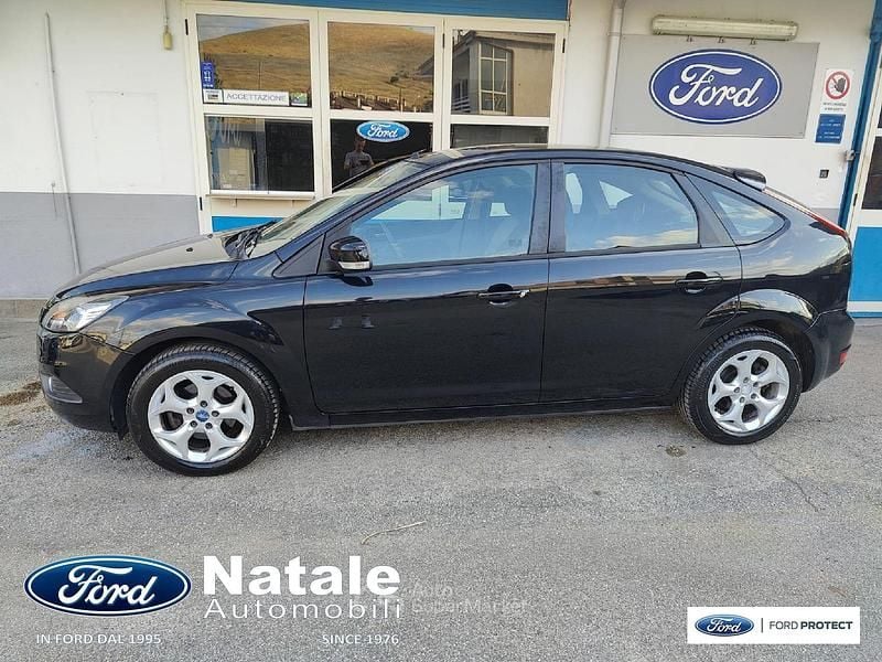 Usata Ford Focus 109 CV (80 kW) 2011 Nero Berlina
