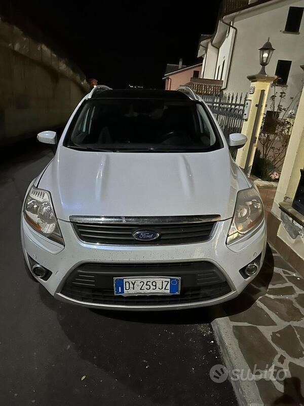 Usata Ford Kuga 136 CV (100 kW) 2010 Bianco SUV