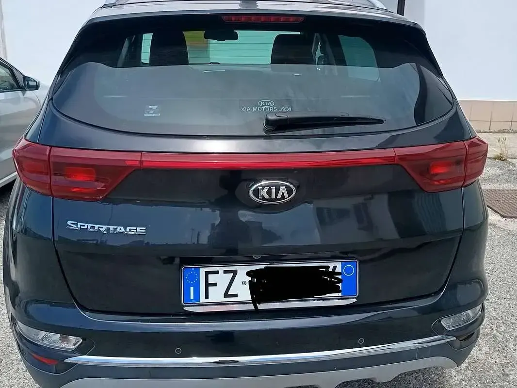 Usata Kia Sportage 116 CV (85 kW) 2019 Nero SUV