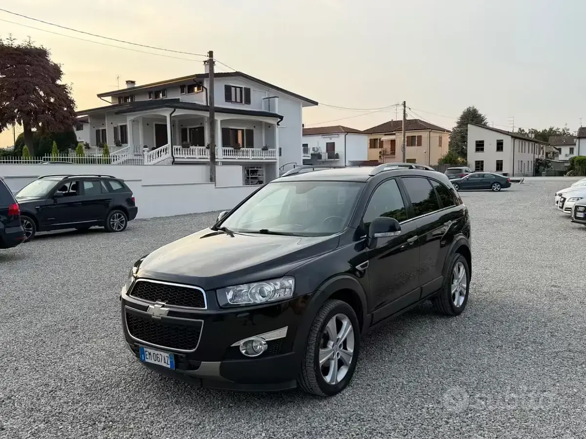 Usata Chevrolet Captiva LTZ 184 CV (135 kW) 2012 SUV