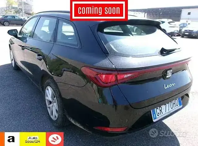 Usata Seat Leon Style 116 CV (85 kW) 2023 Nero Station wagon
