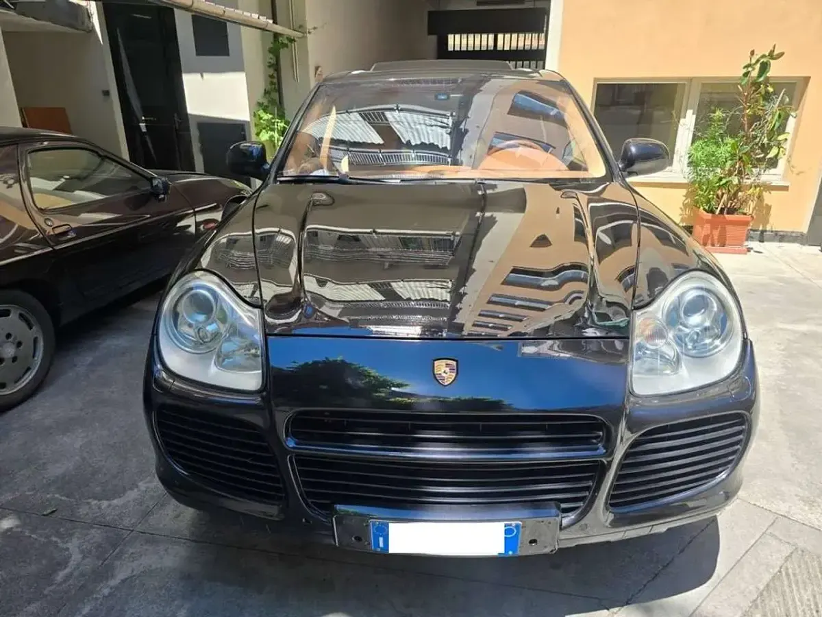 Usata Porsche Cayenne Turbo S 521 CV (383 kW) 2005 Nero SUV