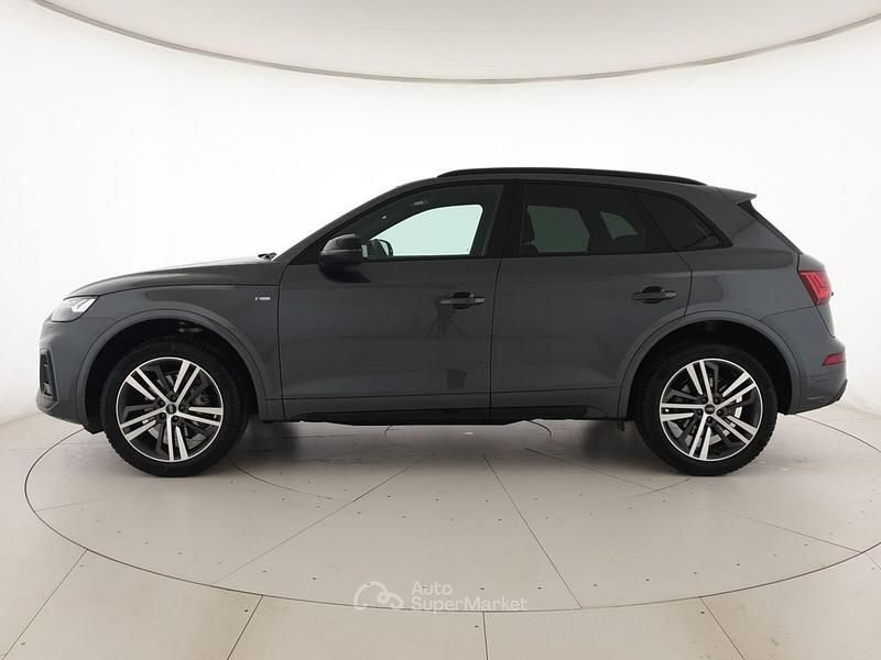 Usata Audi Q5 S-line plus 204 CV (150 kW) 2024 Gray SUV