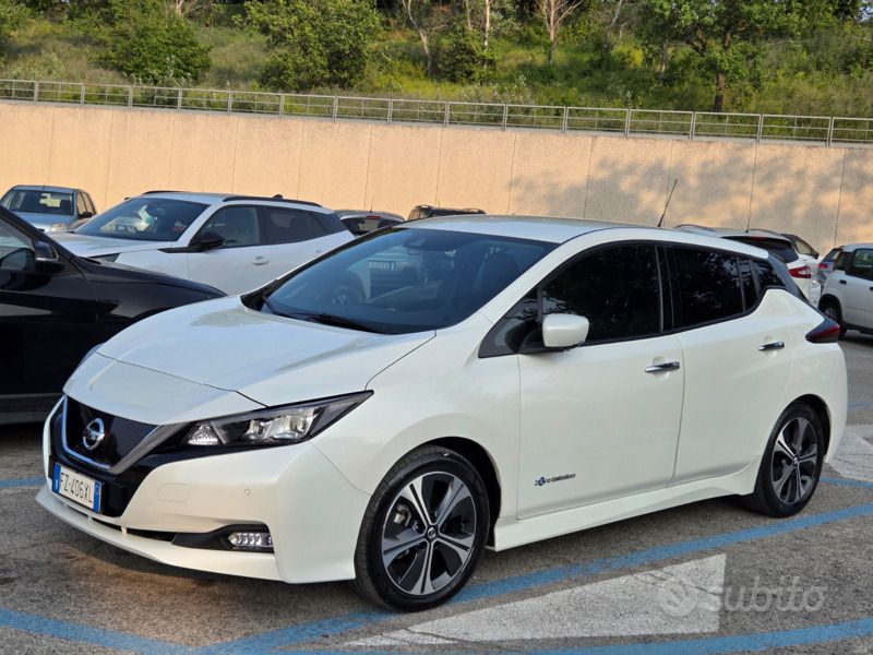Usata Nissan Leaf Tekna 89 kW (122 CV) 2020 Bianco Utilitaria