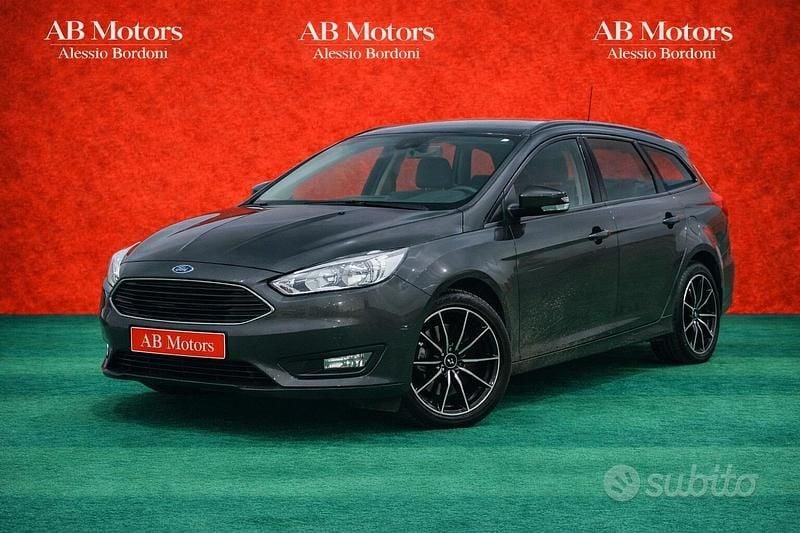 Usata Ford Focus Business Edition 120 CV (88 kW) 2017 Grigio Station wagon
