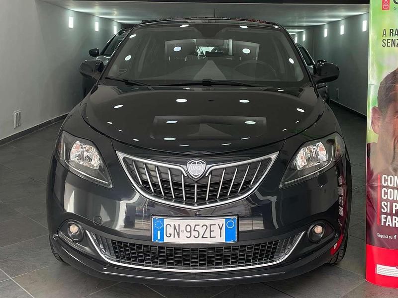 Nero Usata 2023 Lancia Ypsilon S Due volumi | 9500 € (Super prezzo) - Immagine 1/4