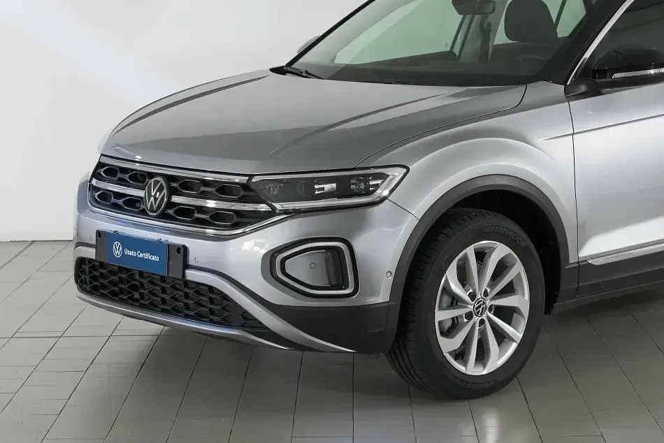 Usata VW T-Roc 110 CV (80 kW) 2025 SUV