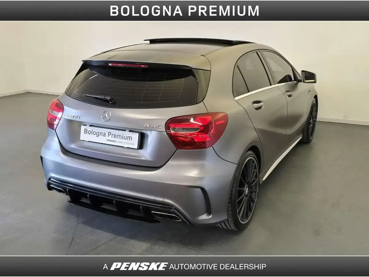 Usata Mercedes A45 AMG AMG 381 CV (280 kW) 2016 Grigio Utilitaria