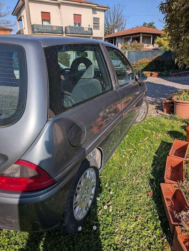Usata Lancia Ypsilon 86 CV (63 kW) 2001 Utilitaria
