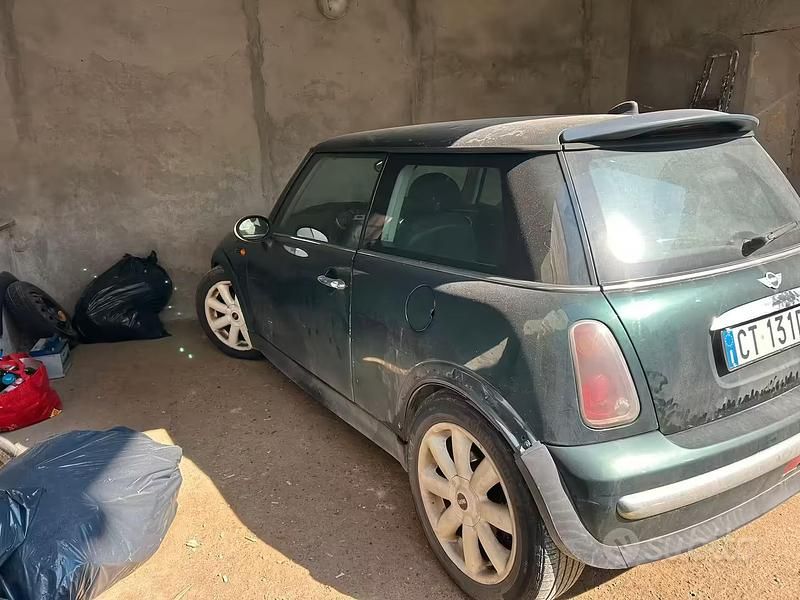 Usata Mini ONE 88 CV (64 kW) 2005 Verde Utilitaria