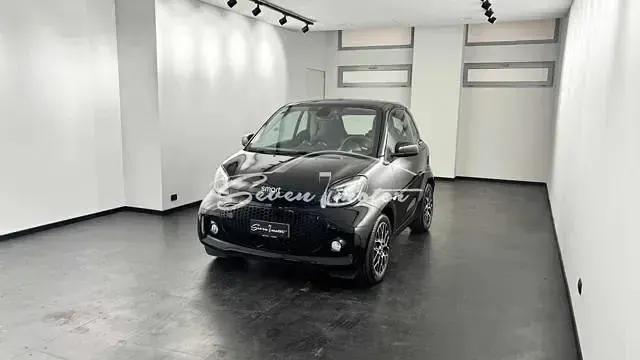Occasion Smart ForTwo Electric Drive Prime 41 kW (56 PK) 2024 Zwart Hatchback