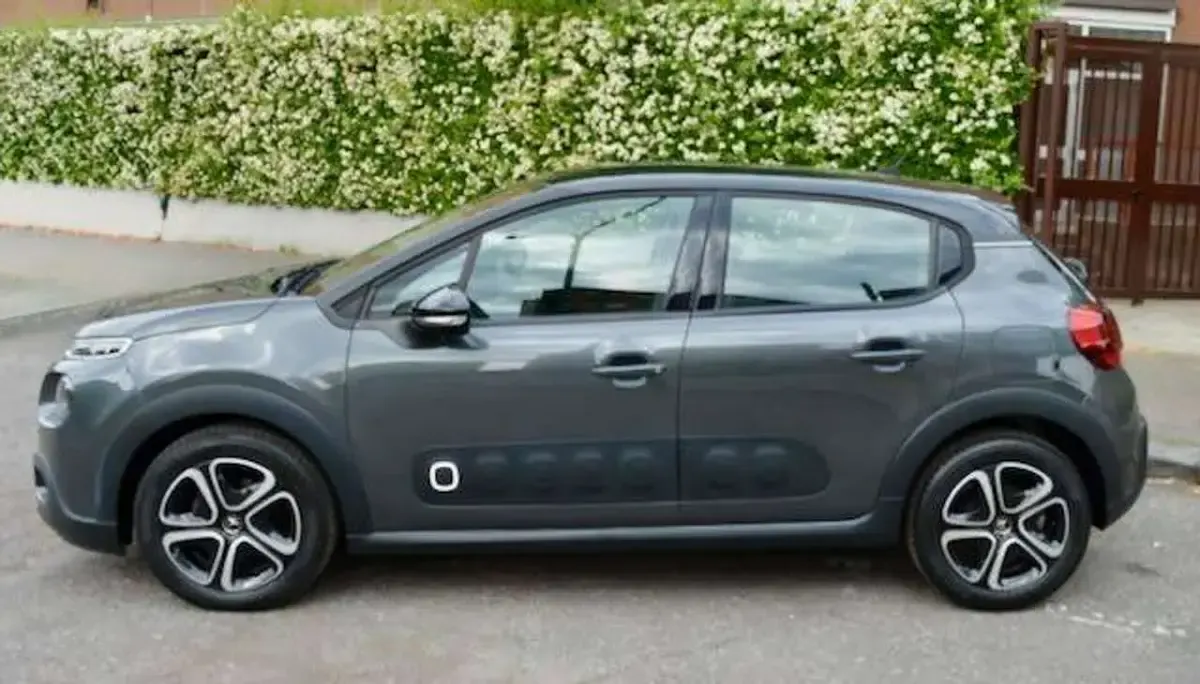 Usata Citroën C3 Shine 82 CV (60 kW) 2017 Grigio Berlina