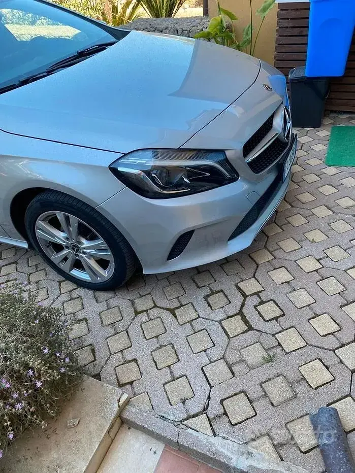 Usata Mercedes A180 2018 Grigio Coupé