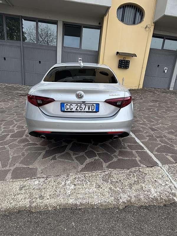 Usata Alfa Romeo Giulia Executive 190 CV (139 kW) 2022 Berlina