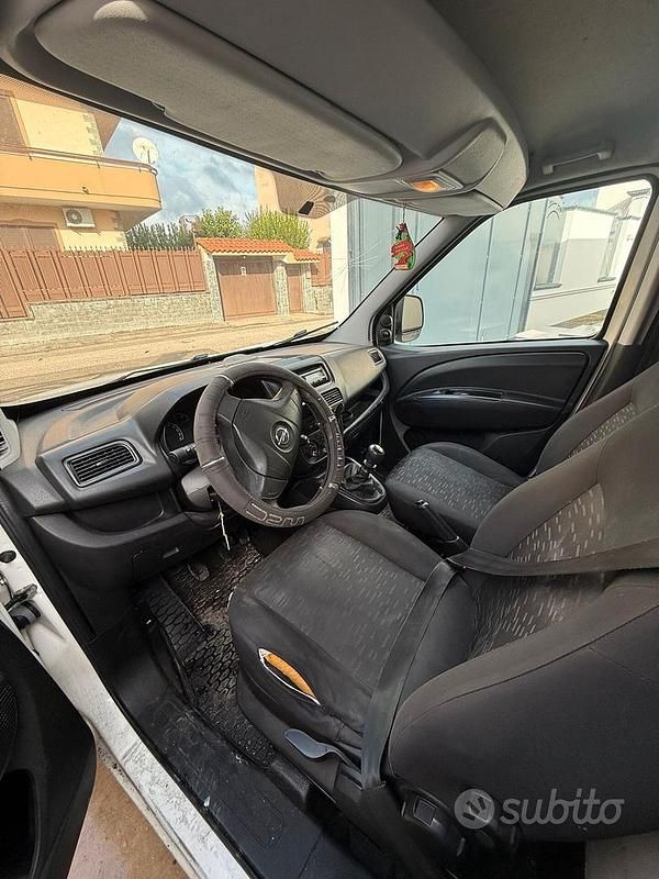 Occasion Opel Combo 105 ch (77 kW) 2014 Blanc Monospace