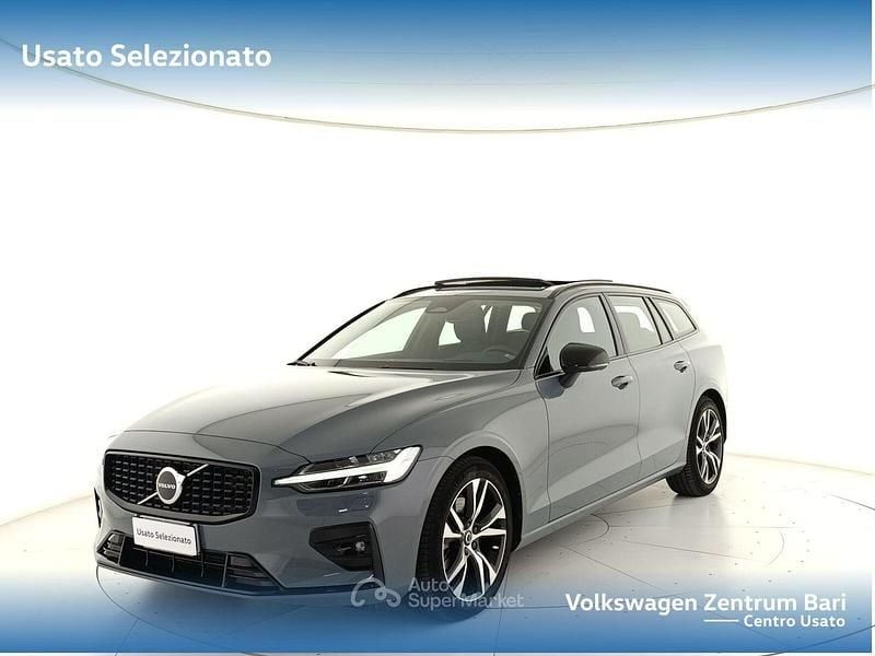 Grigio Usata 2023 Volvo V60 Ultimate Station wagon | 35.950 € (Buon prezzo) - Immagine 1/4