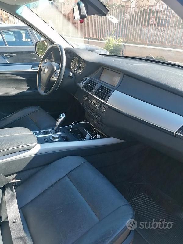 Usata BMW X5 272 CV (200 kW) 2009 Blu SUV