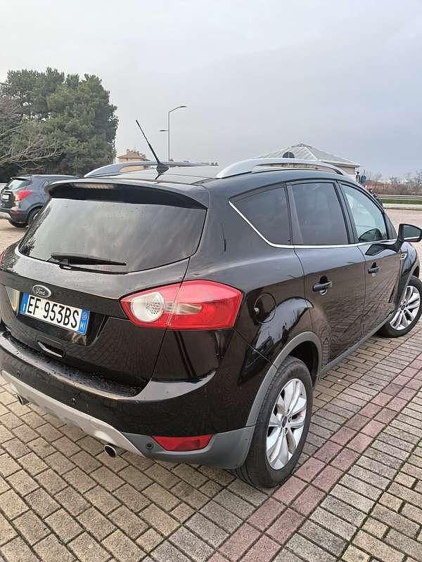 Usata Ford Kuga Titanium 163 CV (119 kW) 2010 Nero SUV