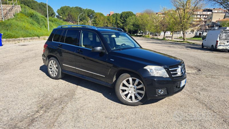 Usata Mercedes GLK220 170 CV (125 kW) 2009 Nero SUV