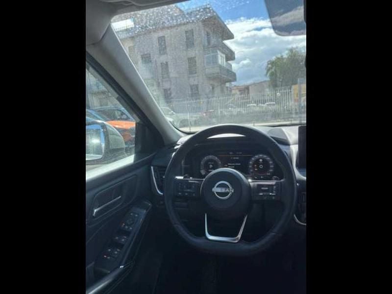 Usata Nissan Qashqai 190 CV (139 kW) 2024 Grigio SUV