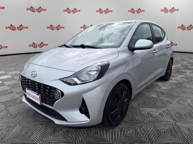 Usata Hyundai i10 67 CV (49 kW) 2020 Argento Utilitaria
