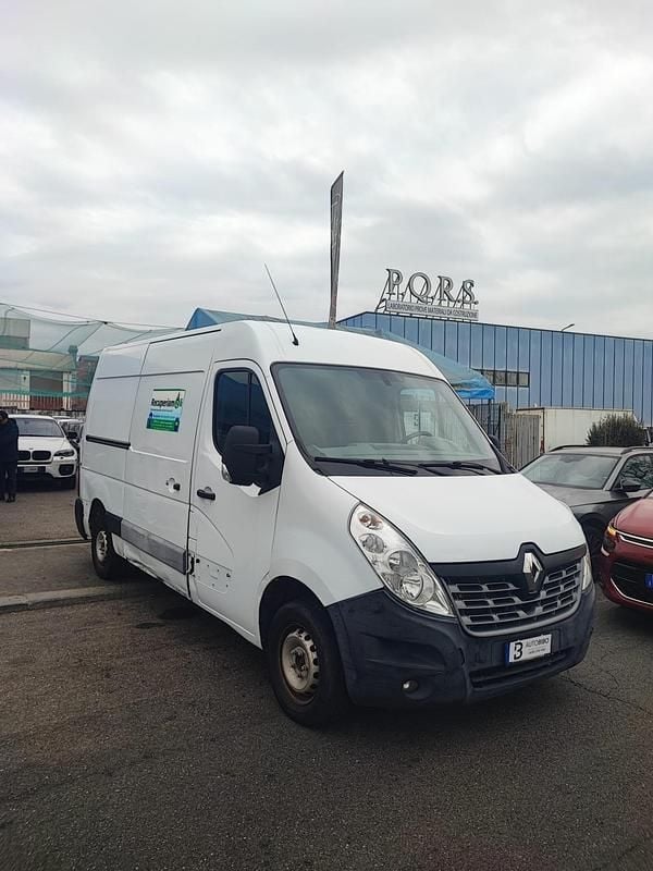 Usata Renault Master 125 CV (91 kW) 2015 Bianco Monovolume