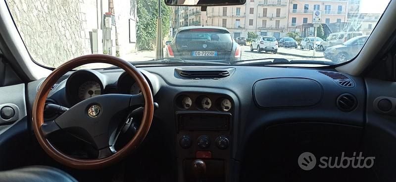 Usata Alfa Romeo 156 105 CV (77 kW) 1999 Grigio Berlina