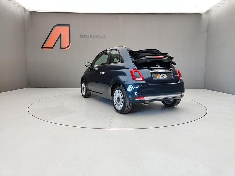 Usata Fiat 500C Dolcevita 70 CV (51 kW) 2024 Blu dipinto di blu / capote nera Cabrio