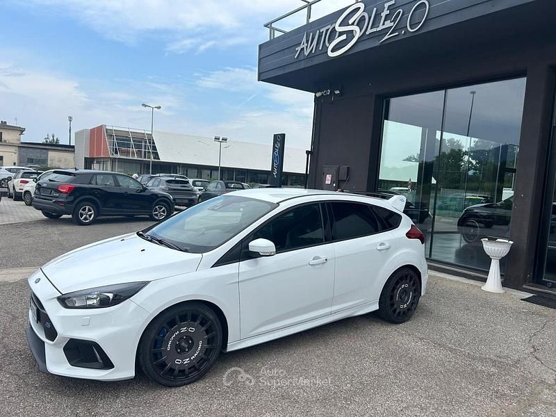 Usata Ford Focus RS 351 CV (258 kW) 2017 Bianco Berlina