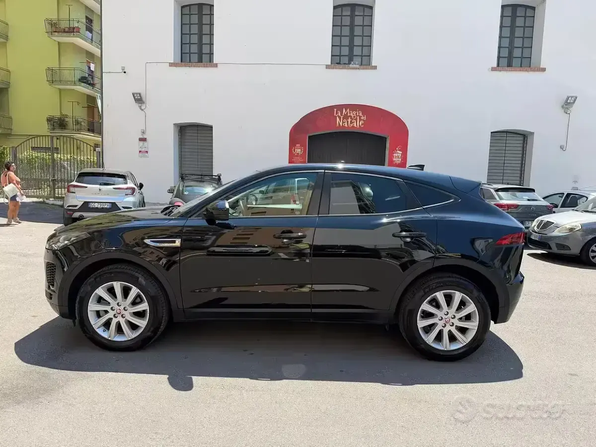 Usata Jaguar E-Pace SE 150 CV (110 kW) 2020 Nero SUV
